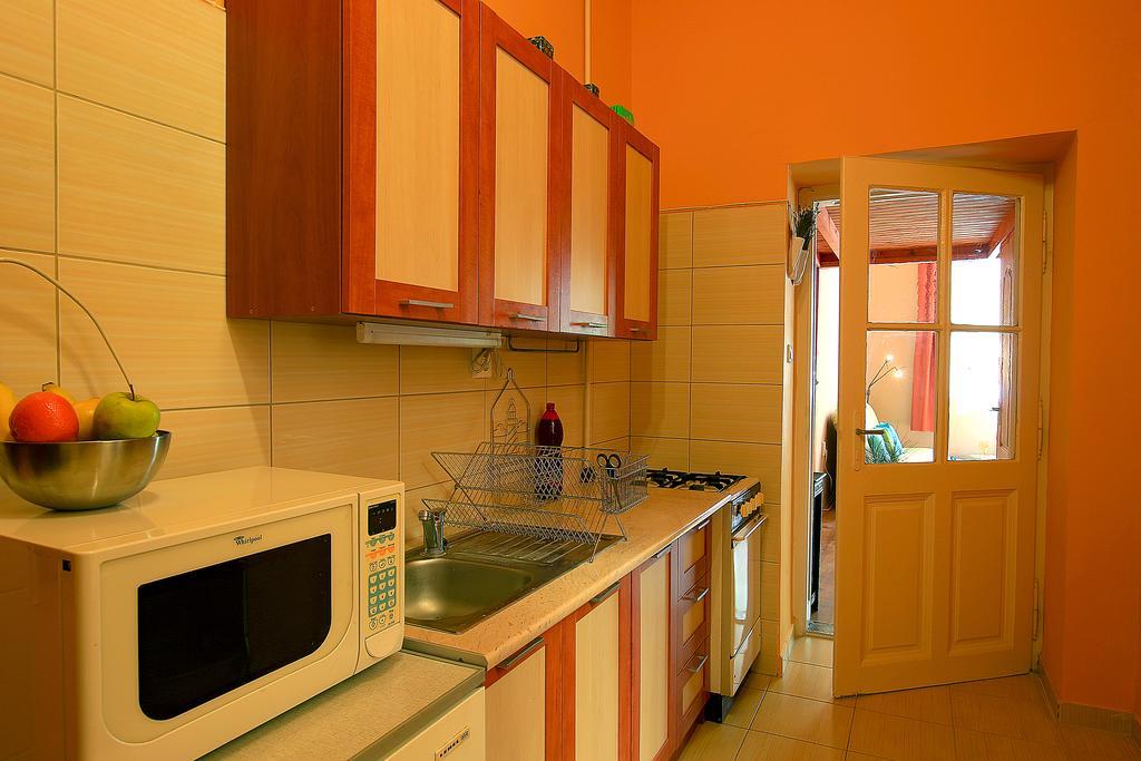 R7 Apartment Budapeste Quarto foto