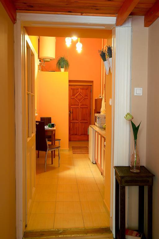 R7 Apartment Budapeste Quarto foto